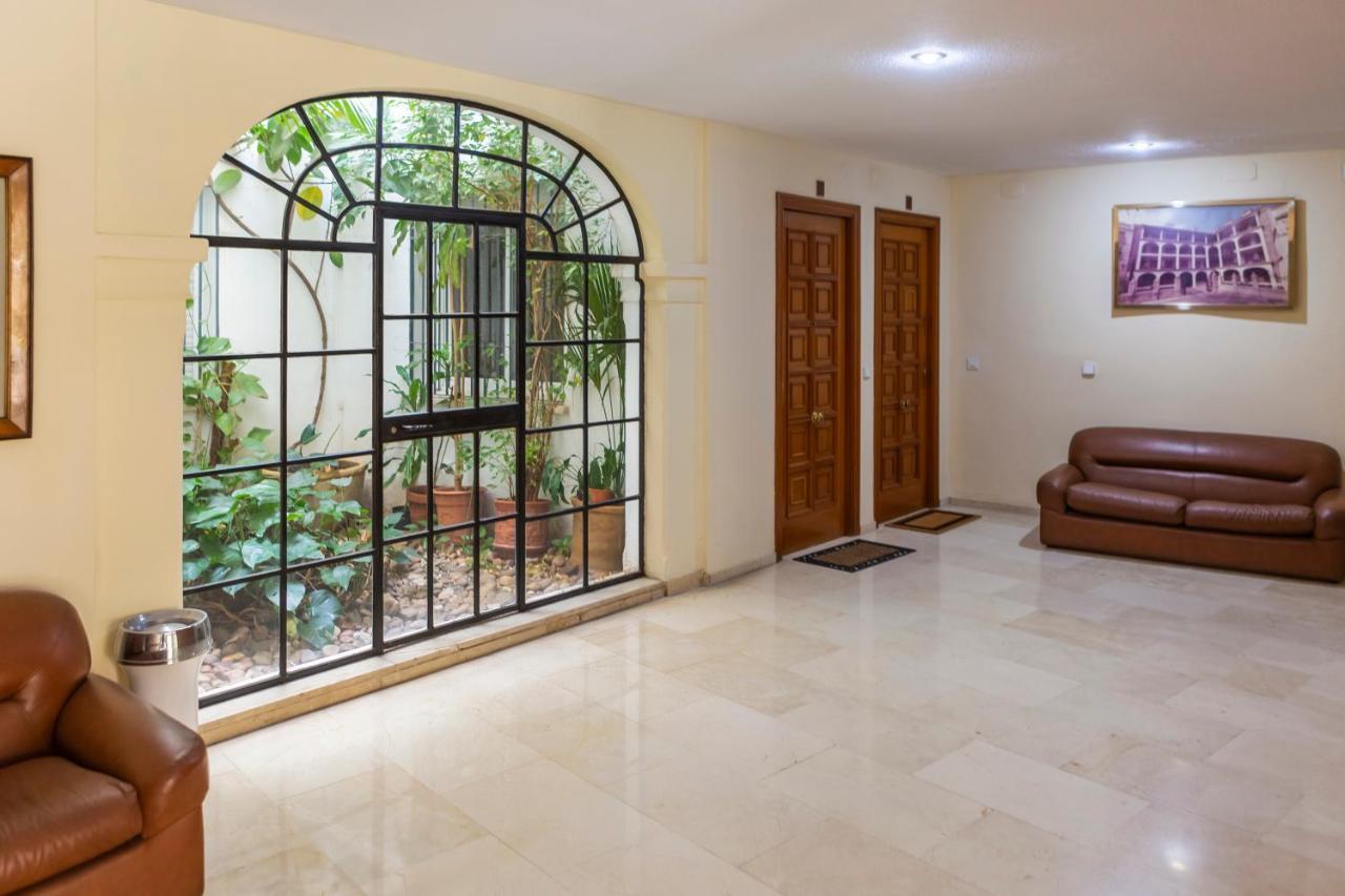Apartamento Emilo Luque Cinco Córdoba Exterior foto